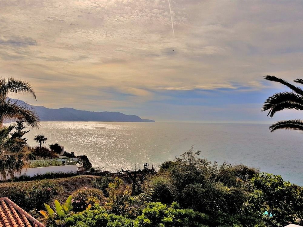 Villa Carabeo Nerja Eksteriør bilde