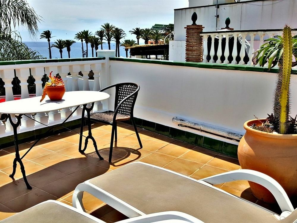 Villa Carabeo Nerja Eksteriør bilde